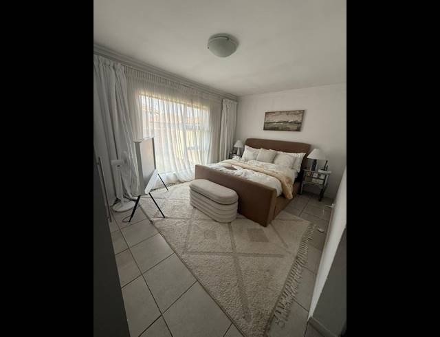 2 BEDROOM TOWNHOUSE FOR SALE IN HELDERWYK